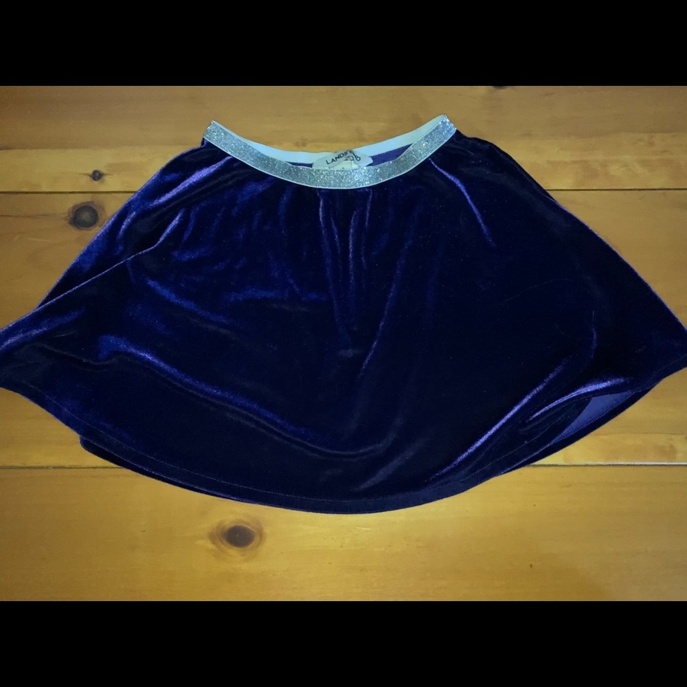 Girls skirt